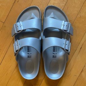 Barley worn silver rubber birkenstock’s!